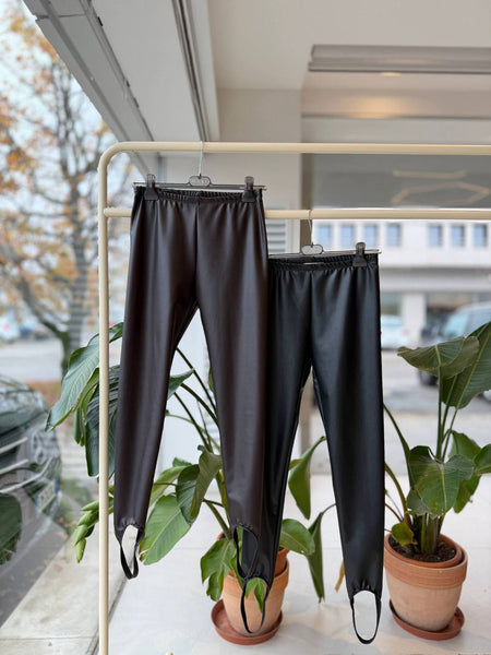 Koženkové legíny Nivel More colors