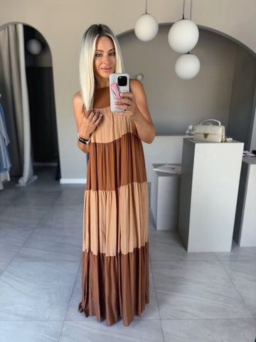 Šaty Focus More colors