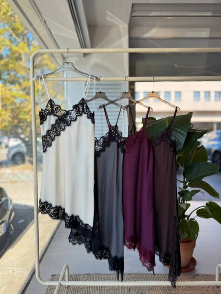 Šaty Satin Lace More colors