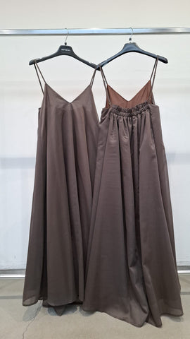 Šaty Taira More Colors