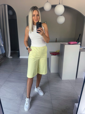 Kraťasy Mellie More colors