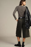 Olivovozelené dámske cargo bermudy Dixie – Miracolo Fashion