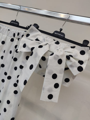 Top Dotter Black and white