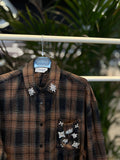 Košeľa Jewel Brown Vicolo – detail štrasových aplikácií