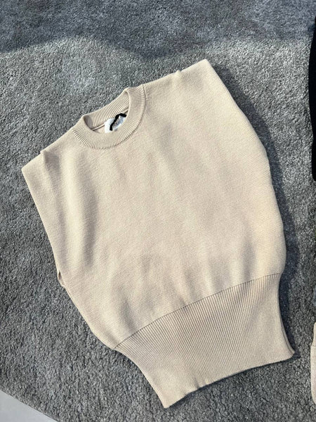 Vesta Roel More colors