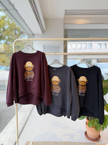 Mikina Tudor More colors