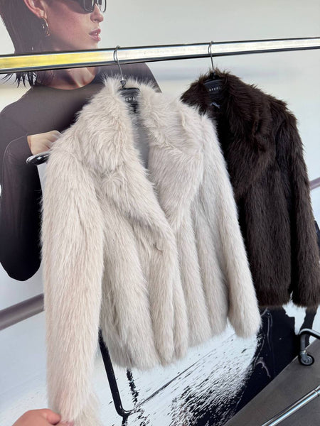 Kožuch Furiel White