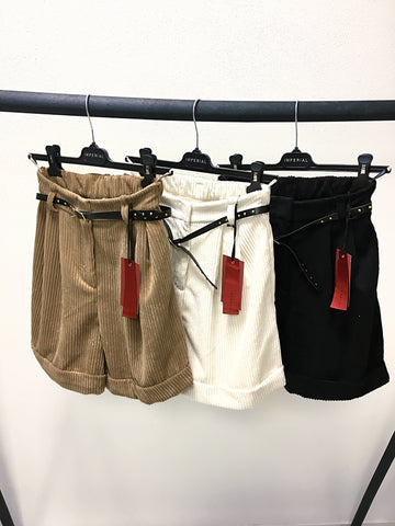 Kraťasy Manchester More Colors